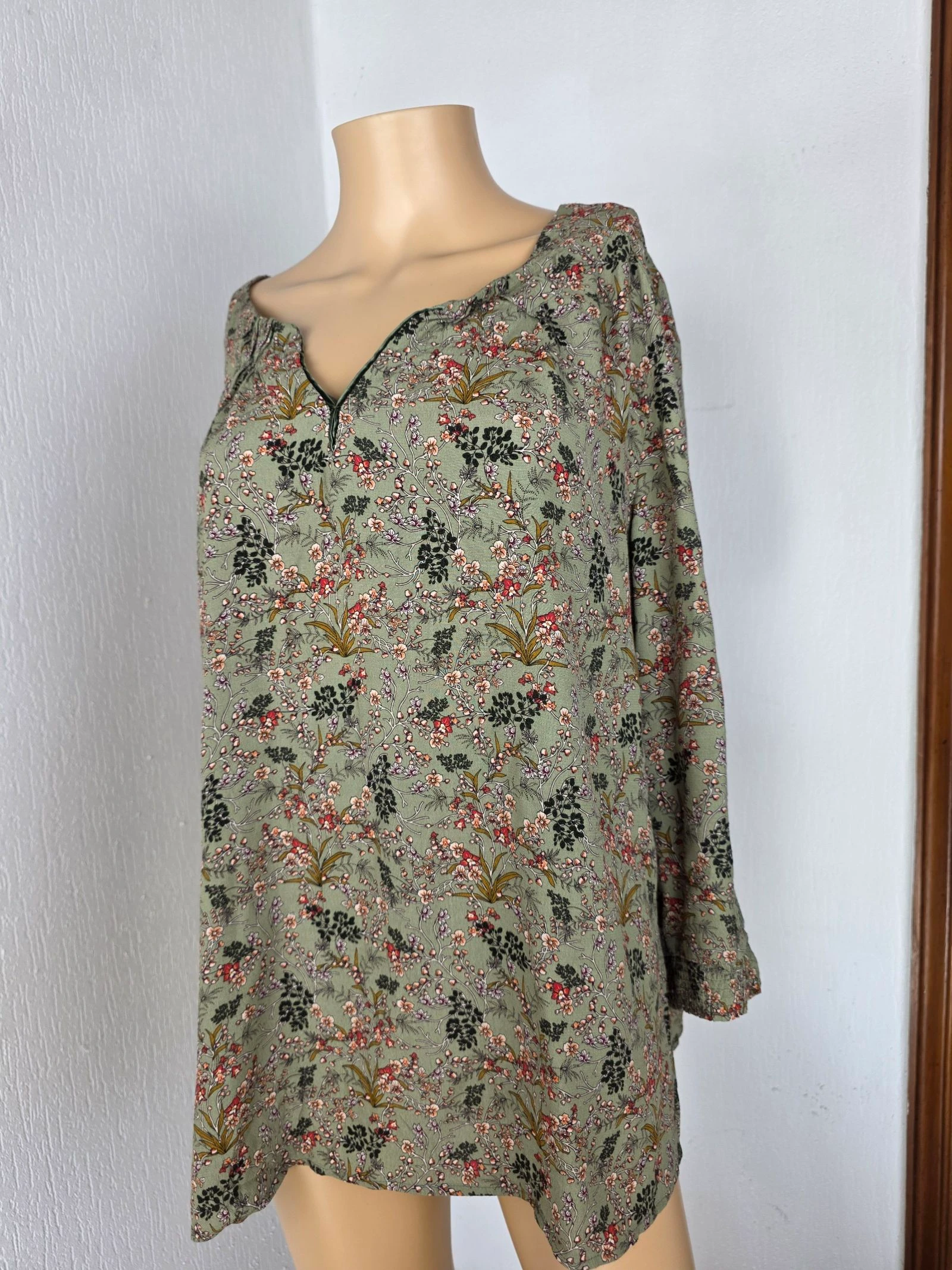 Blouse / tunique fluide motif floral boheme champêtre maison 1.2.3 taille 42/44